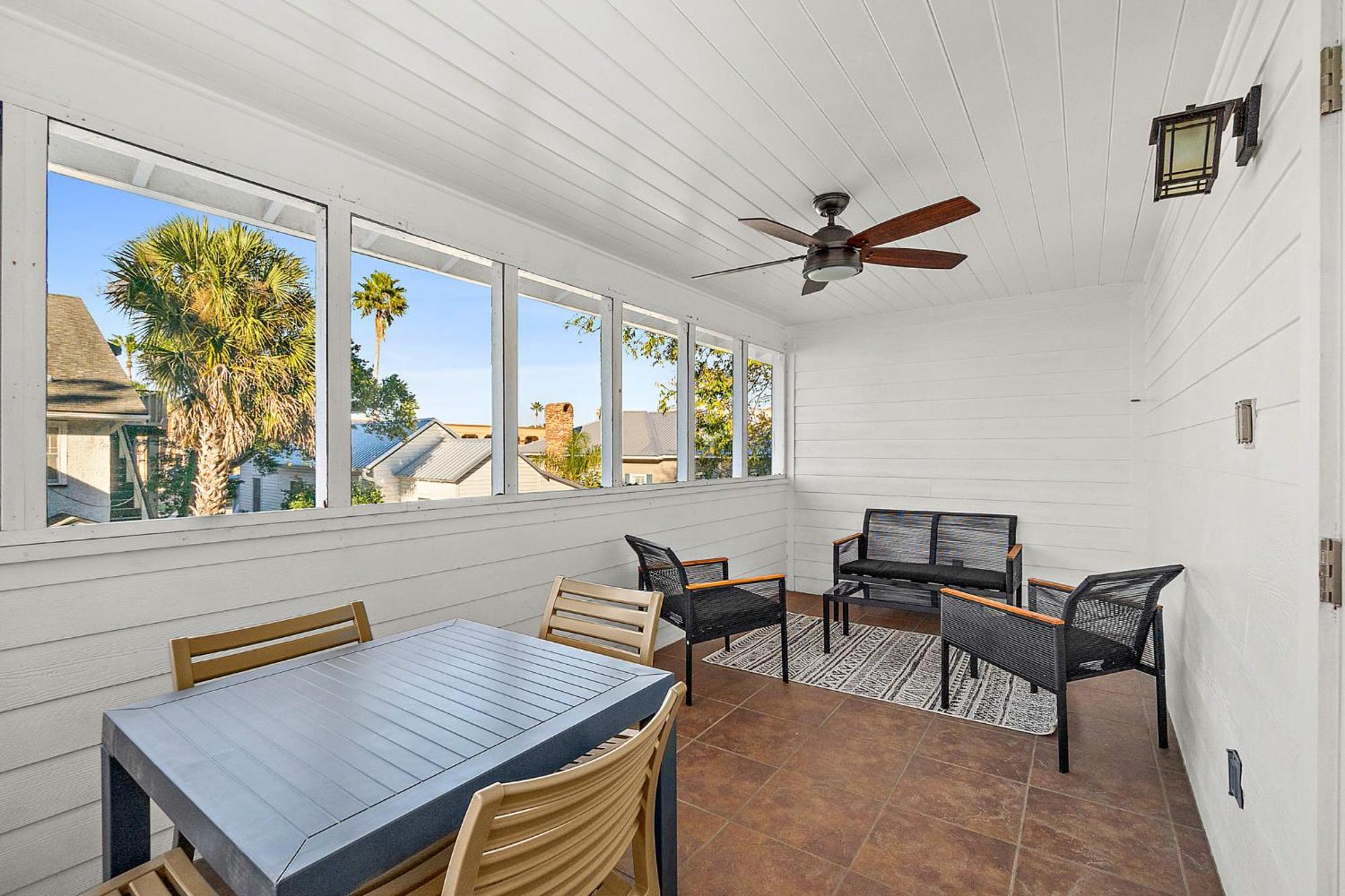 Private Uptown Flat - Walk To Nights Of Lights! Apartamento St. Augustine Exterior foto