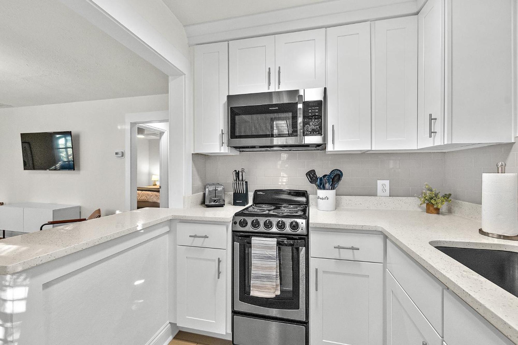 Private Uptown Flat - Walk To Nights Of Lights! Apartamento St. Augustine Exterior foto