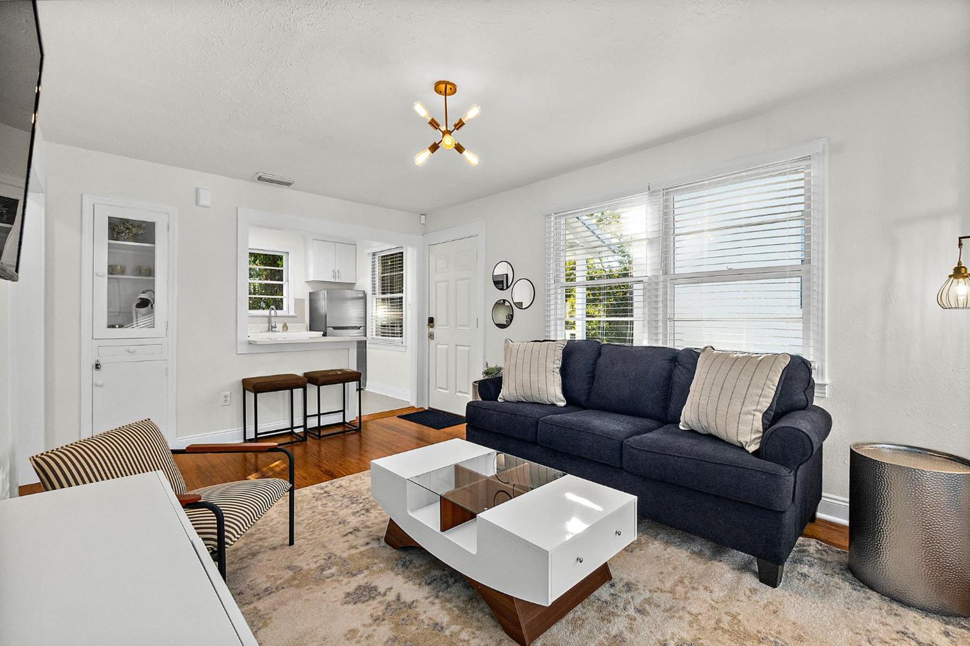 Private Uptown Flat - Walk To Nights Of Lights! Apartamento St. Augustine Exterior foto