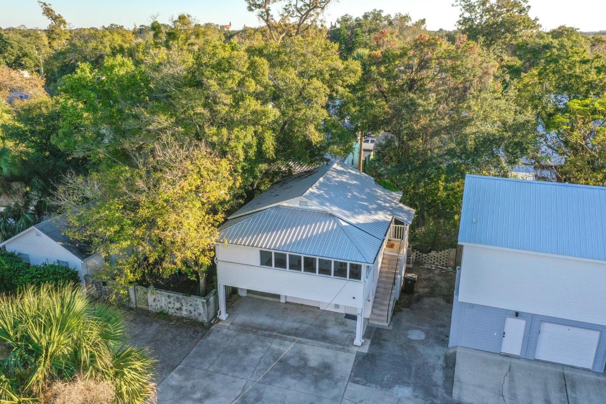 Private Uptown Flat - Walk To Nights Of Lights! Apartamento St. Augustine Exterior foto